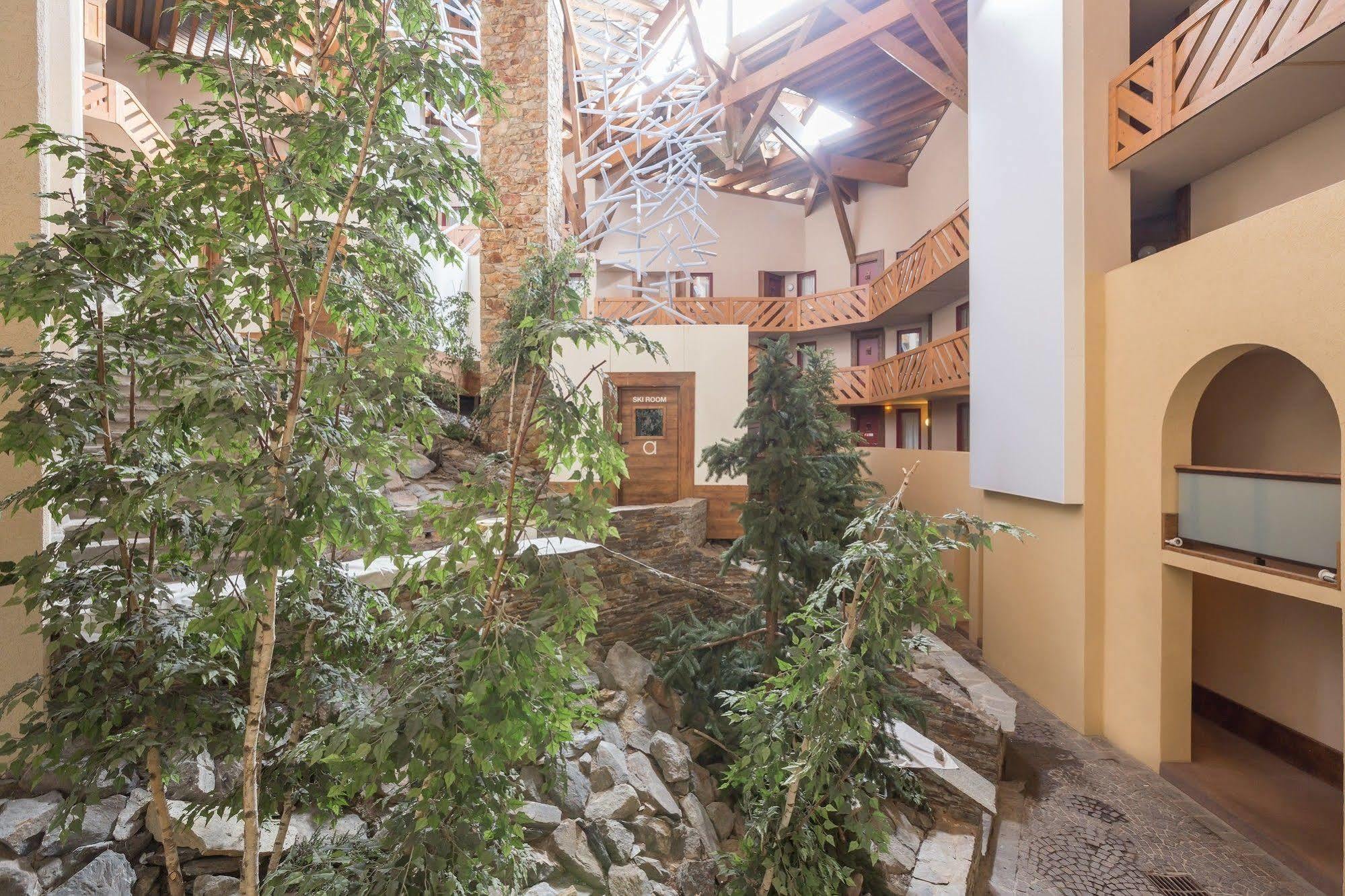 Residence Pierre & Vacances Le Tikal Val Thorens Buitenkant foto